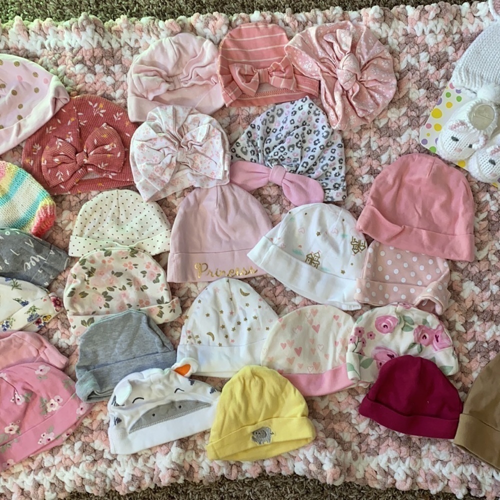 Baby Girl Bundle Mittens, Hats, and Slippers - Picture 4 of 14